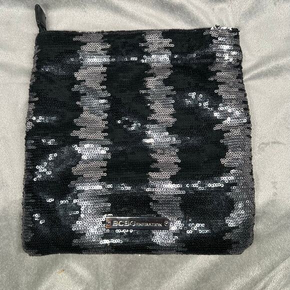 BCBGeneration Black and Silver Sequin Fold Over Clutch Zippered Closure - Picture 4 of 11